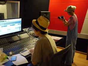 《跟宇宙結婚》錄音室全紀實 青年小伙子與群星共筑《第二關》音樂奇境